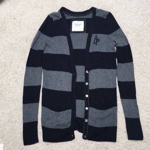 ⭐️SOLD⭐️ Striped cardigan